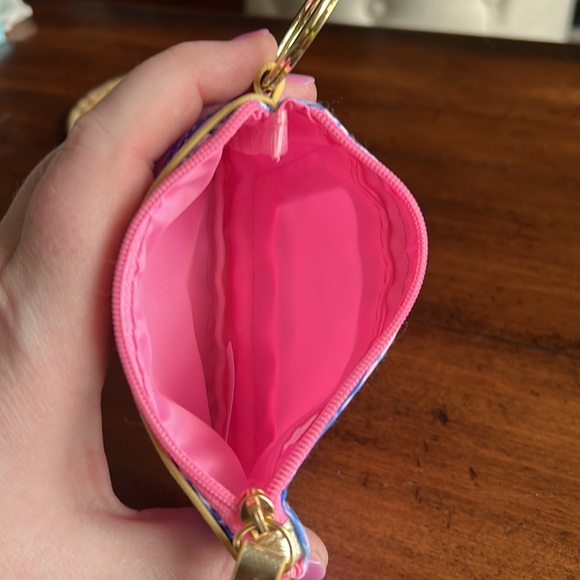 NWOT Lilly Pulitzer ID Case in SHADE SEEKERS - Picture 3 of 3